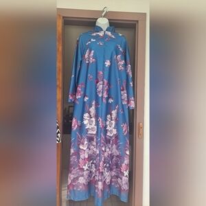 Vintage full length kimono robe